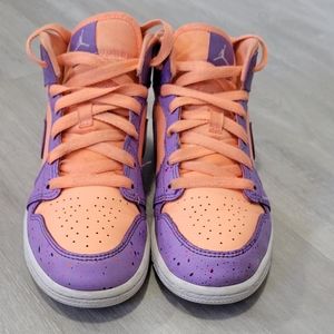 Air Jordan 1 mid "atomic pulse"